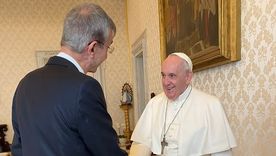 Nelson Castro y el papa Francisco se reunieron en 2019 en el Vaticano.