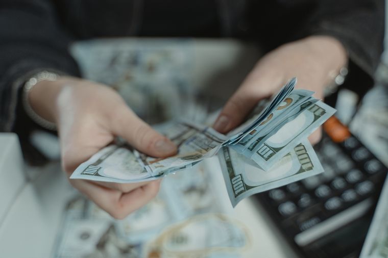 El Gobierno nacional dispuso nuevas restricciones al dólar.