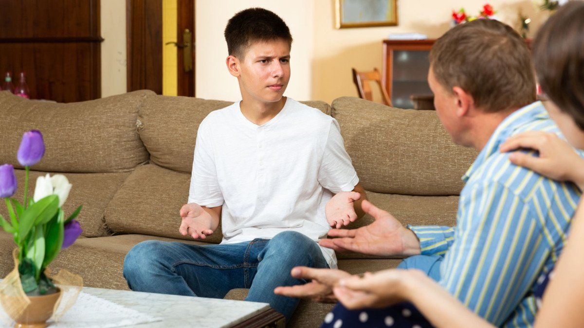 Adolescentes que no hablan, pero los adultos ¿escuchan?