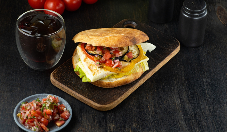 Sabich israelí: aprende a prepararlo con esta guía completa Foto: Shutterstock