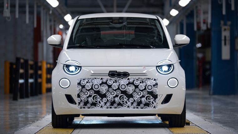 Comenzó la preproducción del nuevo Fiat 500 Foto: Stellantis