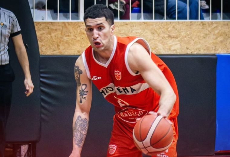 Anzorena y San José sellaron su clasificación a las semifinales de la Superliga de básquet. Anzorena y San José sellaron su clasificación a las semifinales de la Superliga de básquet.