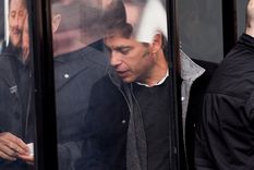 El gobernador Axel Kicillof sugirió que YPF decidió que la planta de licuefacción de gas esté en Río Negro por mandato del Gobierno nacional Foto: Juan Mateo Aberastain/MDZ