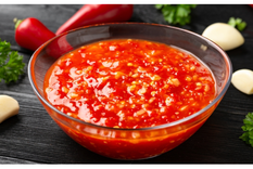 El toque perfecto: receta de salsa dulce picante para darle sabor a todo.