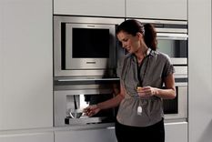 electrolux anuncio inversion de $210 millones