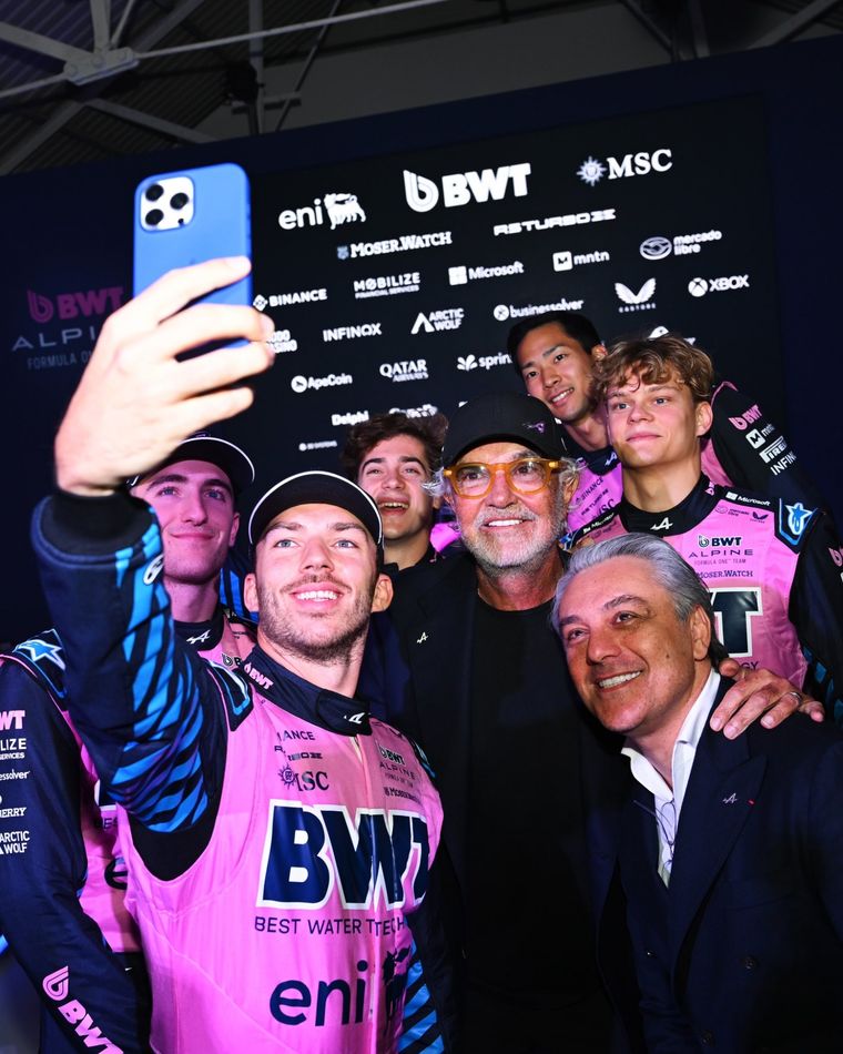Alpine y el equipo que lo representará en 2025. Foto: @Alpine F1Team