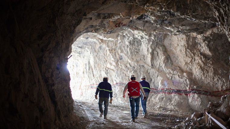 Exploración en la mina de oro de Hualilan, en San Juan