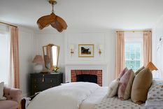 El ratán siempre aporta una sensación de calidez y confort.&nbsp;