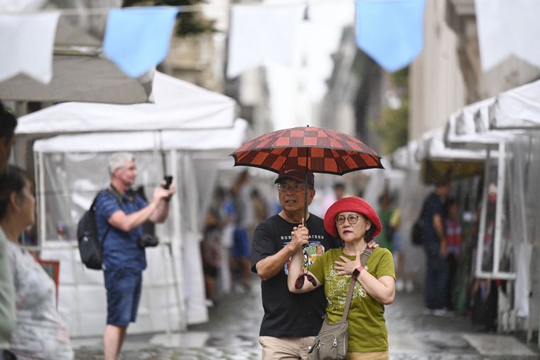 Alerta amarilla por vientos y tormentas Alerta amarilla por vientos y tormentas