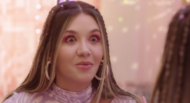 RATING. La influencer