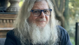 Mirá el video que Gustavo Santaolalla le envió a una reconocida artista mendocina. Foto: @bajofondo_oficial Mirá el video que Gustavo Santaolalla le envió a una reconocida artista mendocina. Foto: @bajofondo_oficial