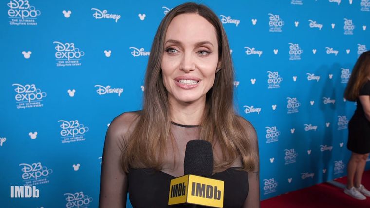 La primera interpretación principal que hizo Angelina Jolie fue en la película Hackers de 1995.