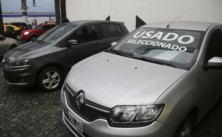En 2023 se vendieron 1.654.395 vehículos usados, una suba del 5,32% con respecto a igual período de 2022 (1.570.784 unidades). Foto: Noticias Argentinas
