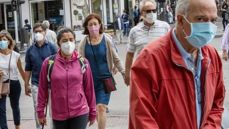 Argentina registra una disminución de casos diarios y muertes por coronavirus Foto: Getty Images