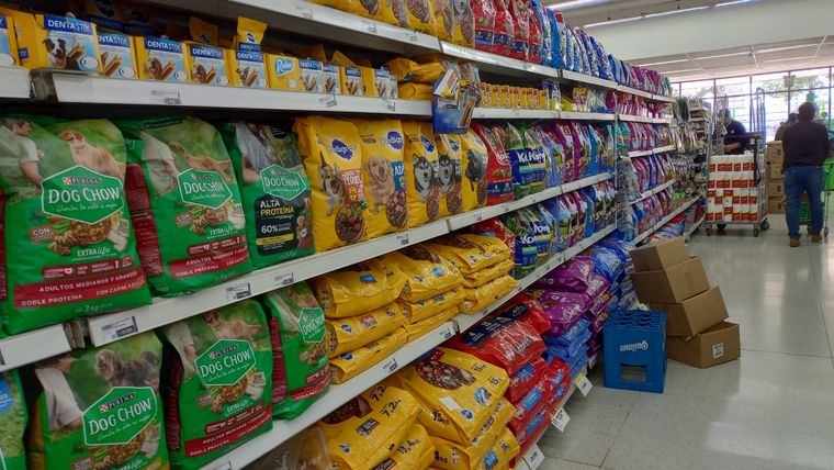 La mayoría de las consultoras privadas hablan de un 2,9% de inflación para noviembre. Foto: ALF PONCE MERCADO / MDZ