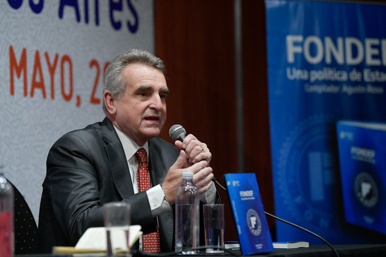 El jefe de Gabinete cree que si no hay consenso se debe ir a las PASO Foto: Twitter Agustín Rossi