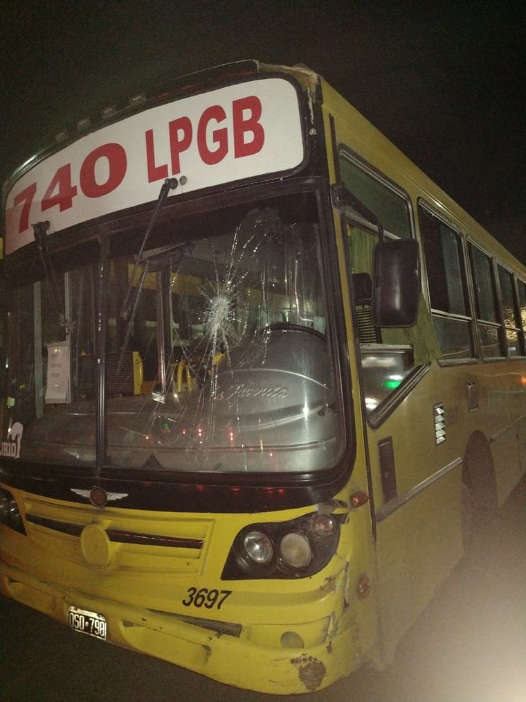 Así quedó la unidad después del brutal ataque del sujeto