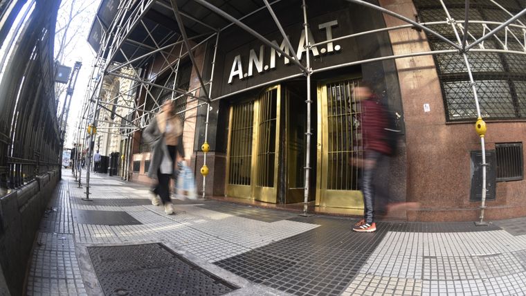 El edificio de la Anmat. El edificio de la Anmat.