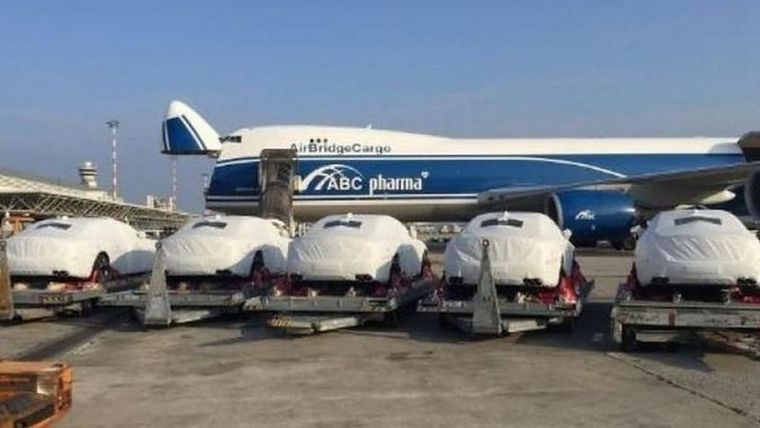 En muchos casos las esposas tienen una vida llena de lujos, pero desconocen realmente la magnitud de la fortuna. Foto: AIRBRIDGECARGO