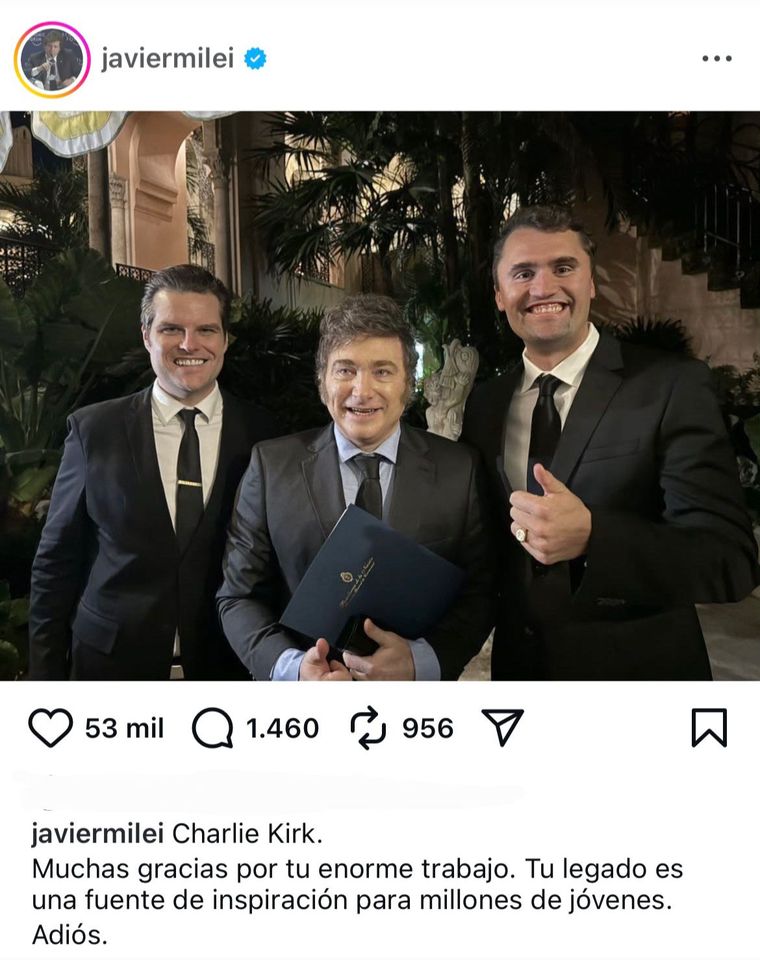 Javier Milei conoció a Charlie Kirch en un exclusivo evento de ultraderecha en Florida. Javier Milei conoció a Charlie Kirch en un exclusivo evento de ultraderecha en Florida.