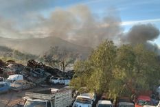 El fuego en noviembre del año pasado quemó unos 70 vehículos.