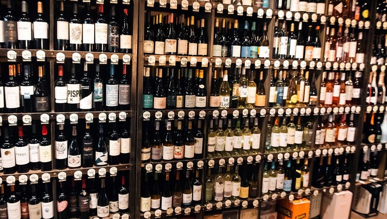 vino vinoteca vinos consumo precio inflación vitivinicultura INV retenciones bodegas malbec cabernet  vineria