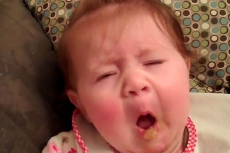 Mirá los gestos de los bebés.