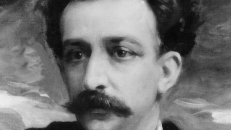 Manuel Estrada.