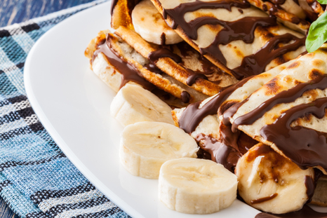 Delicia total: receta de panqueques con Nutella y banana lista en minutos. Delicia total: receta de panqueques con Nutella y banana lista en minutos.