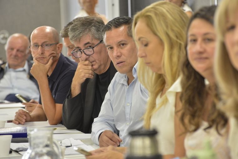 La iniciativa apunta a redefinir criterios sobre uso de armas y actuación policial. &nbsp;