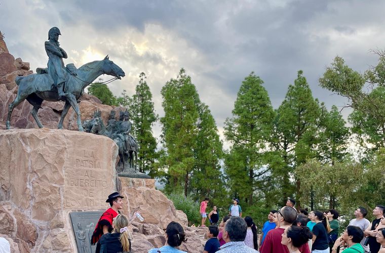 Los viernes de vacaciones de invierno se realizará Tardes de Gloria.
