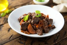Ragú de ternera Una receta deliciosa para hacer en pocos pasos. Foto: Shutterstock