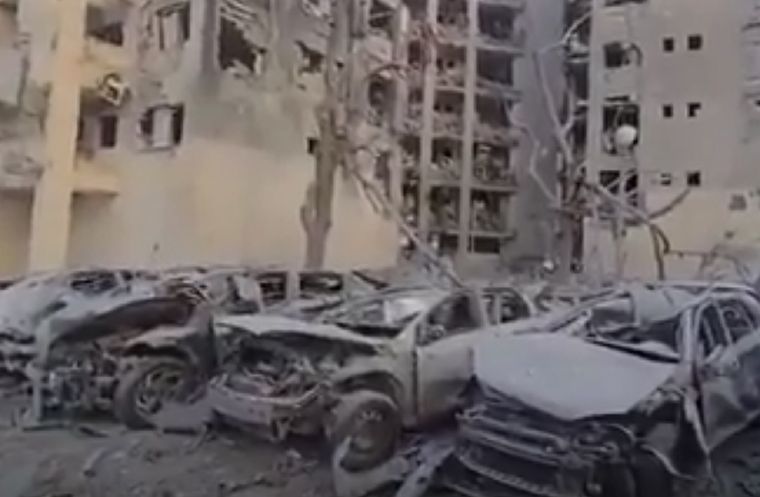 Ataque con misiles balísticos iraníes a la ciudad de Beersheba en Israel