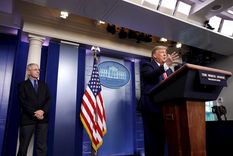 Trump durante una conferencia de la unidad especial armada para combatir el coronavirus.