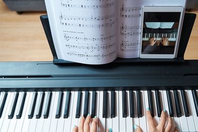 MDZol | Al aprender algo nuevo, como una canción en el piano, es más eficiente tomar descansos breves que practicar sin parar hasta el agotamiento Foto: GETTY IMAGES
