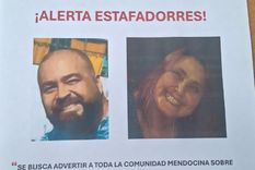 Los carteles que los damnificados pegaron por las calles.