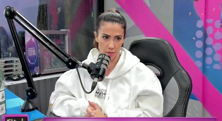 Delfina Gerez Bosco contó que sufrió acoso de un fan La modelo y conductora reveló una terrible historia Foto: Captura de streaming
