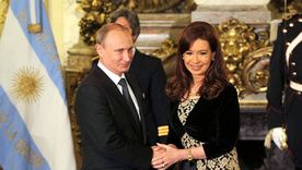 Vladimir Putin junto a Cristina Fernández de Kirchner Foto: Télam Vladimir Putin junto a Cristina Fernández de Kirchner Foto: Télam