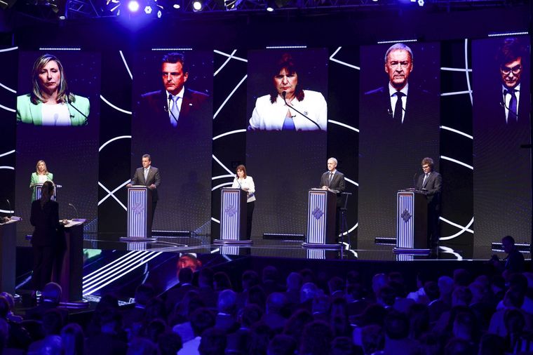 El debate se realizó en Santiago del Estero Foto: EFE