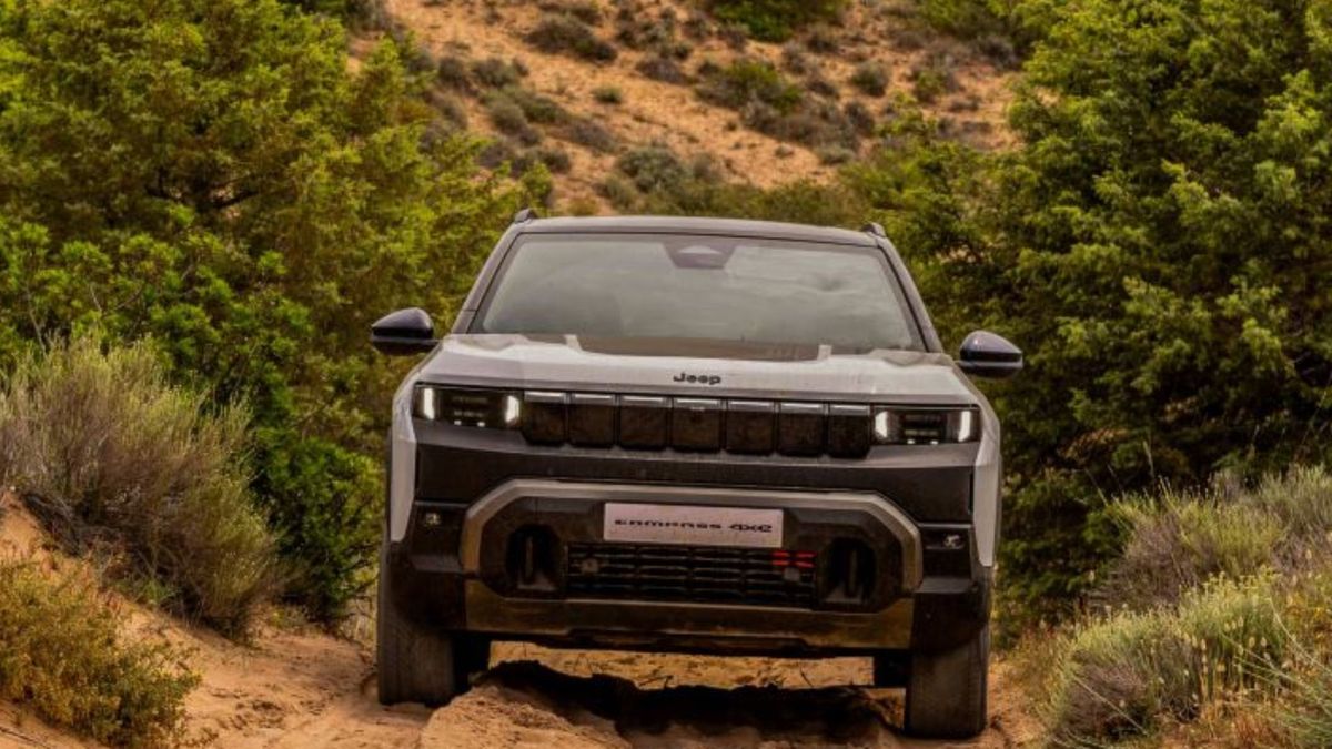Nuevo Jeep Compass 4xe: versiones híbridas de alto rendimiento