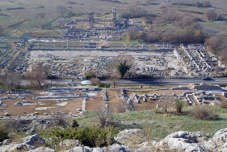 Filipos fue una ciudad de Macedonia oriental fundada por Filipo II de Macedonia, que le dio su nombre.