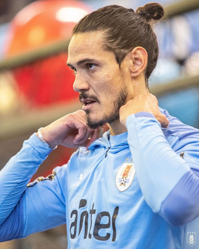 El delantero está, una vez más, cerca del Xeneize. Foto: Instagram @cavaniofficial21