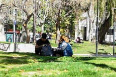 El pronóstico del SMN anticipa una jornada calurosa y con nubosidad variable en Mendoza.