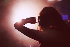 la exparticipante del reality más famoso del país fue expuesta por entregar la propiedad con deudas y en pésimas condiciones. Foto: Shutterstock