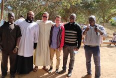 ¿cual es la riqueza del tercer pais mas pobre del mundo?