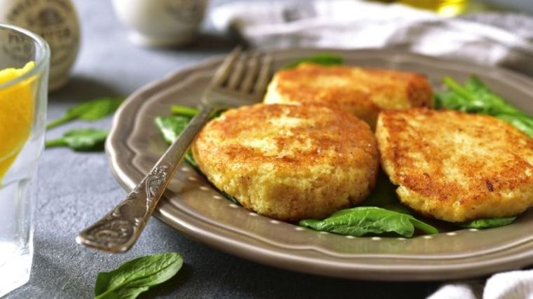 Prepara estas deliciosas tortillas de papa sin que se deshagan Foto: Shutterstock