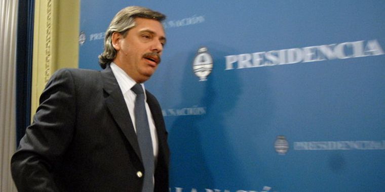 Alberto Fernández defendió el aumento de aportes. Foto: NA