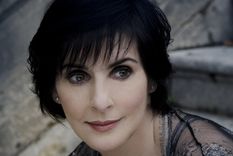 escuchar a enya tiene efectos parecidos a meditar