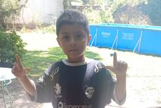 El pequeño hincha de la Lepra que lleva el nombre tan particular. Foto: Gentileza El pequeño hincha de la Lepra que lleva el nombre tan particular. Foto: Gentileza