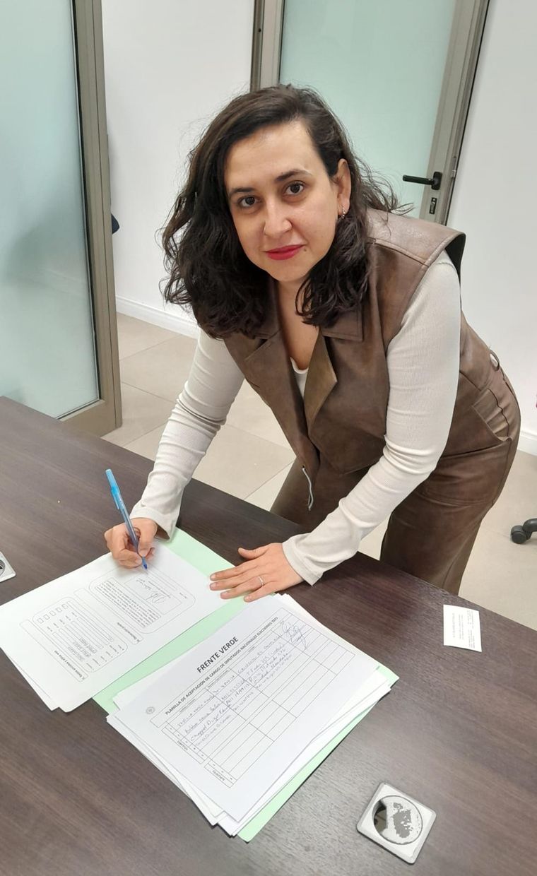 Belén Bobba, la exdirectora de Mujeres y Diversidad, contó sobre la cantidad de denuncias por violencia de género que hicieron las mujeres que luego fueron atendidas en esa repartición en Mendoza. 